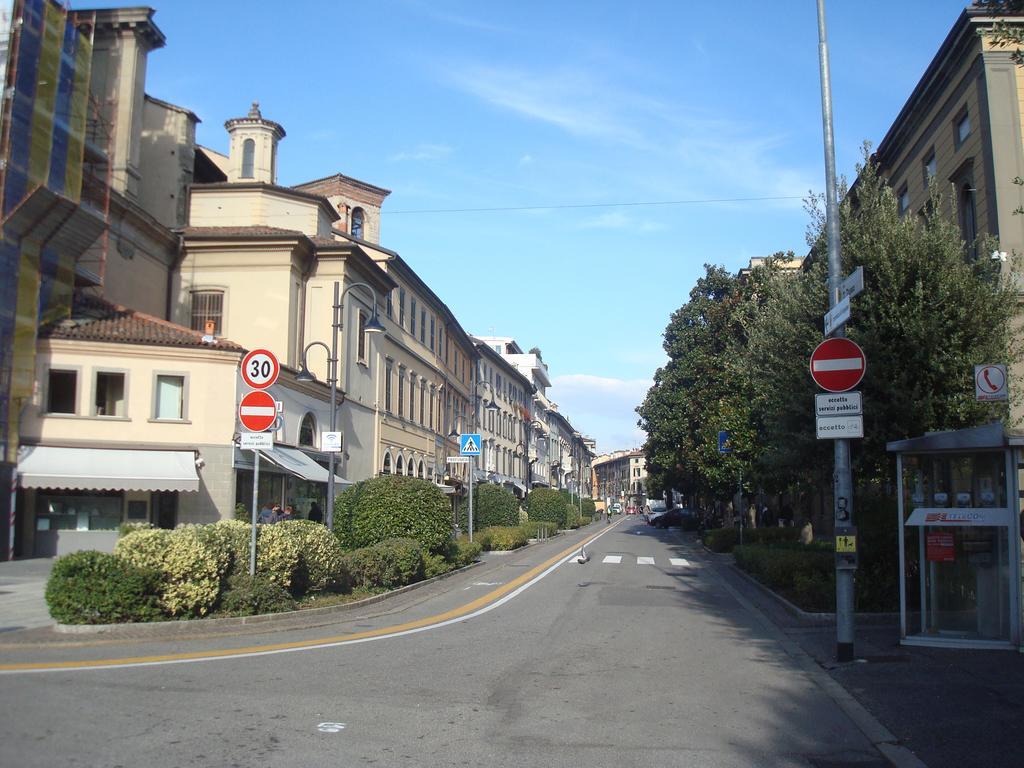 Green Bed Bergamo Guest House & Residence Exterior foto